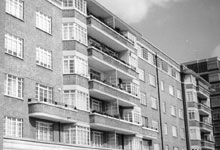 1937-St-Jamess-Close1