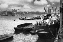1954-Teeswood-in-Port-of-London1